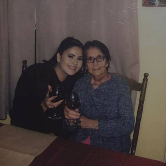 lolaznavarro